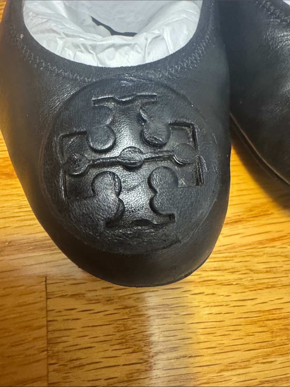 Tory Burch Black Leather Logo Round-Toe Ballet Flats - Picture 7 of 9